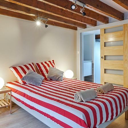 Le Saint Pierre, Atypique Au Coeur Du Centre Ville Apartment Caen Exterior foto