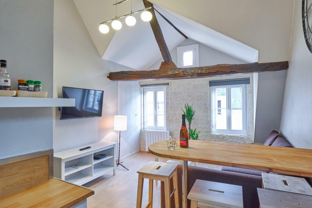 Le Saint Pierre, Atypique Au Coeur Du Centre Ville Apartment Caen Exterior foto
